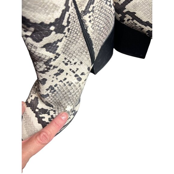 Aaden Snake Print Ankle Boots Womens 7.5M PU Upper Textile Lining*note wear - Picture 11 of 12